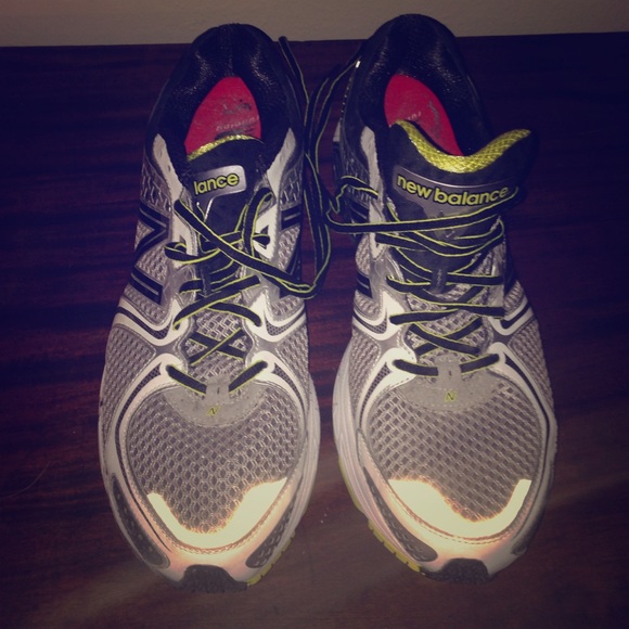 Men's size 13 running shoes New Balance