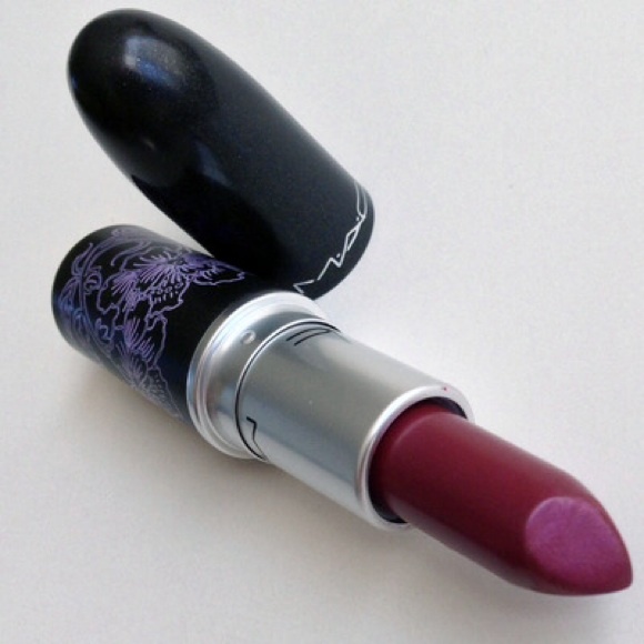 ISO MAC holiday luxuries collection - Picture 2 of 3