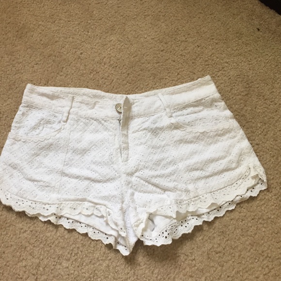 Lace shorts