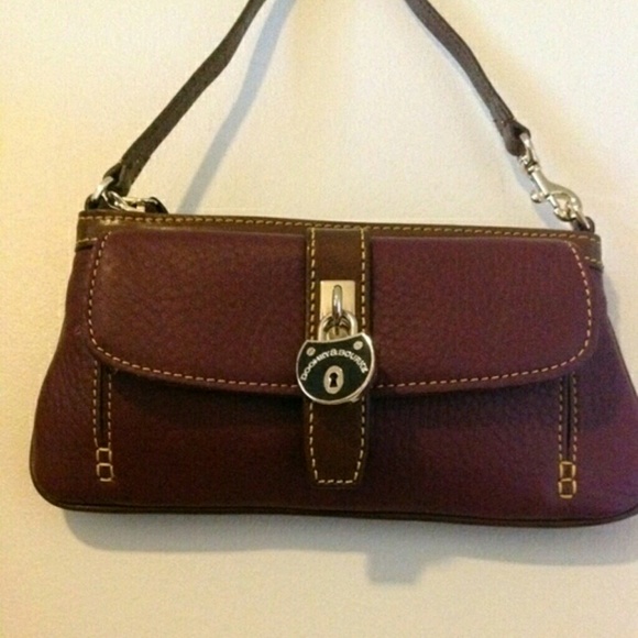SOLD!!Dooney and bourke burgandy purse
