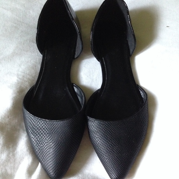 Black flats