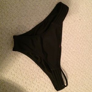 vs black kini bottom