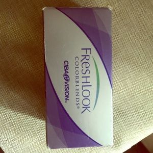 Gray contact lens -2.50