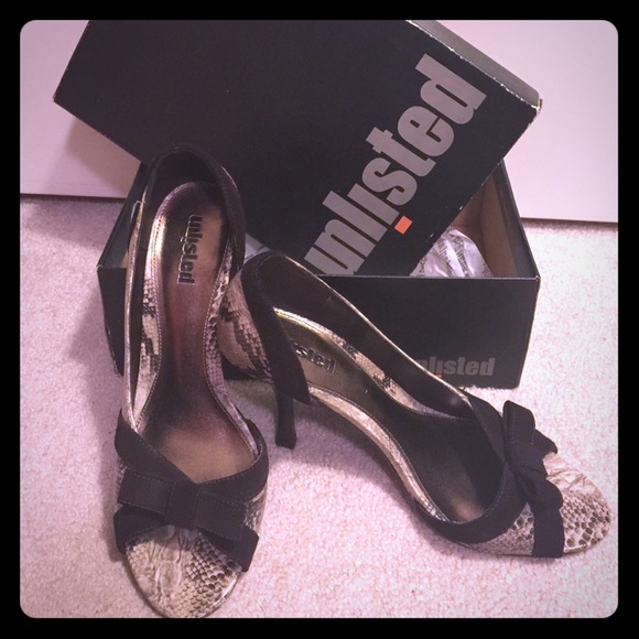 Unlisted by Kenneth Cole Play List in Dark Brown