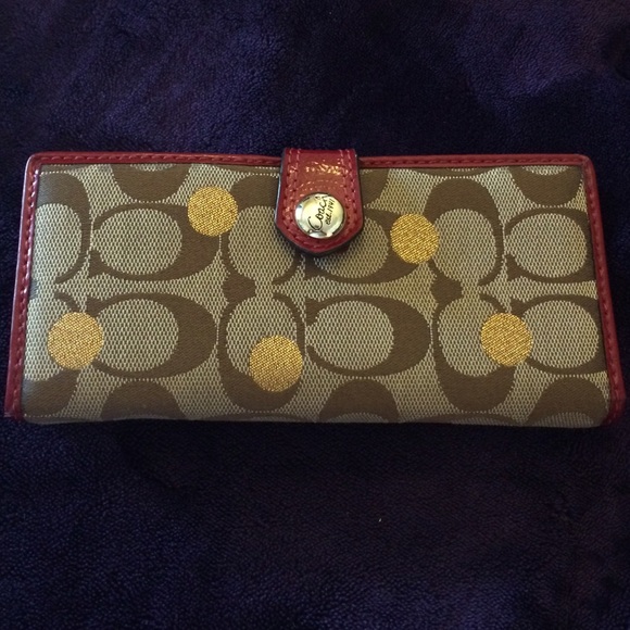 Gold and red heart authentic Coach wallet!