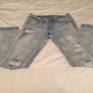 American eagle destroyed skinny jeans sz 6 reg.
