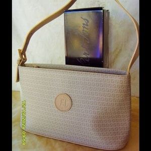 Fendi Shoulder Lurse
