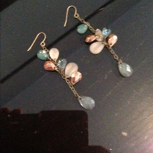 🚫trade Dangly earrings🚫