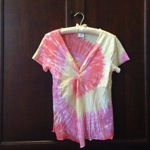 Tie-dyed maternity top