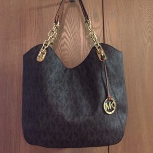 ❌SOLD❌Michael Kors Lilly Purse