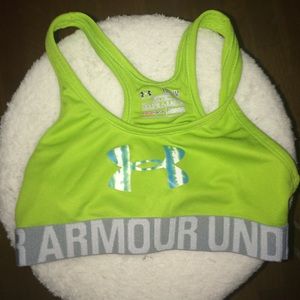 NWOT Lime Green Under Armour Sports Bra
