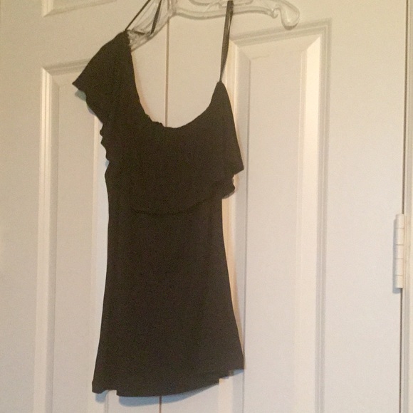 Stunning Banana Republic Black One Shoulder Top - Picture 3 of 4