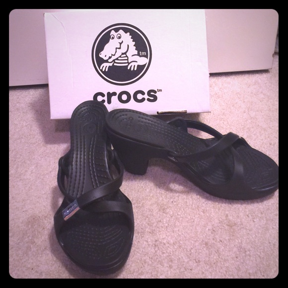Crocks Cyprus Black Mules