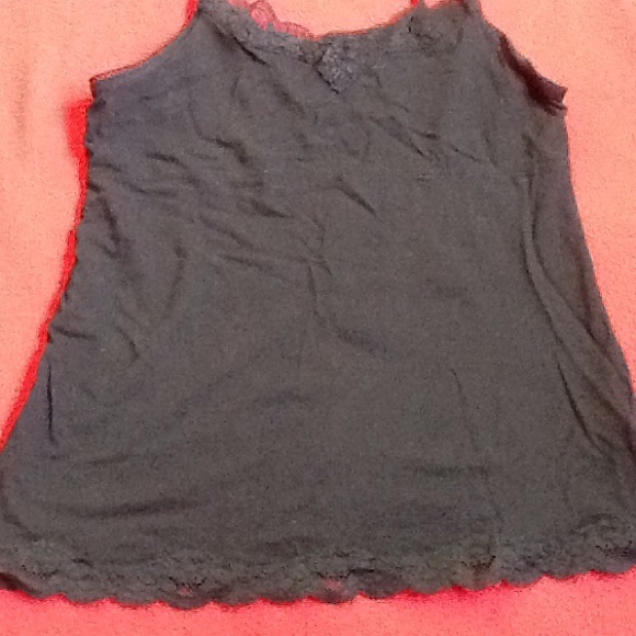 Elle must have Cami size XS black