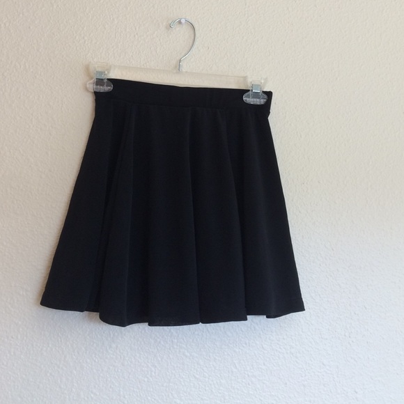 H&M skater skirt