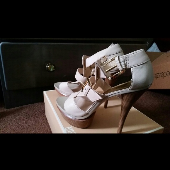 Brand new Michael Kors platform shoes