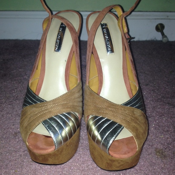 Pumps for a casual wear