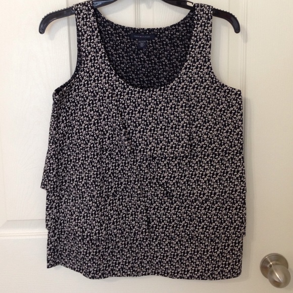 Tommy Hilfiger ruffle top sz xs