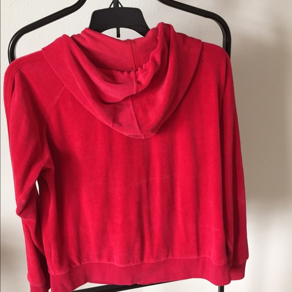 Red jacket - Picture 2 of 2