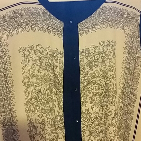 Shirt - Picture 2 of 4