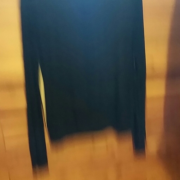 Shirt - Picture 3 of 4