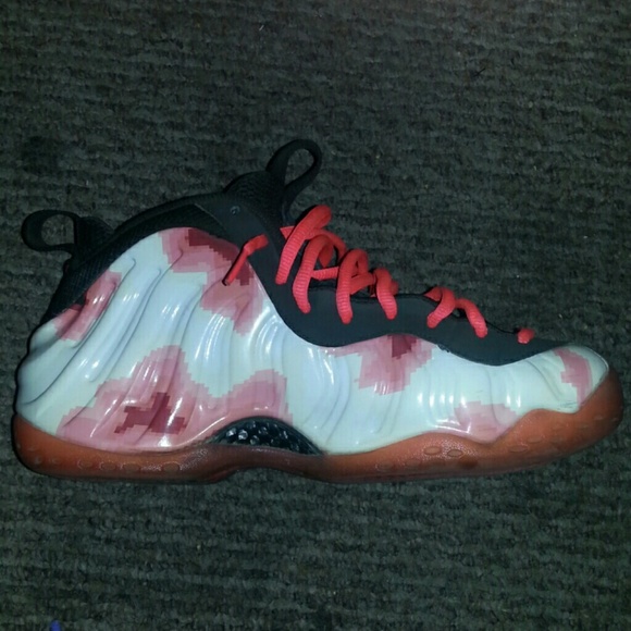Foamposits - Picture 2 of 4