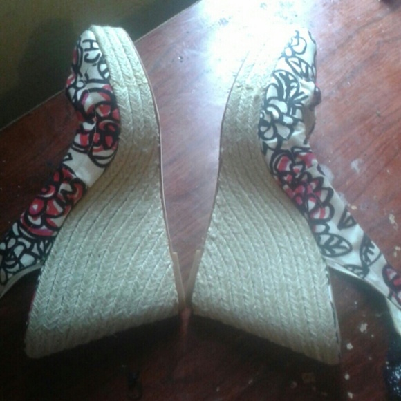 Coach wedge Heels - Picture 3 of 3