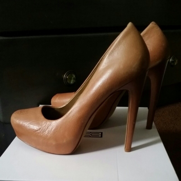 FINAL REDUCED Square toe tan Jessica Simpson shoes