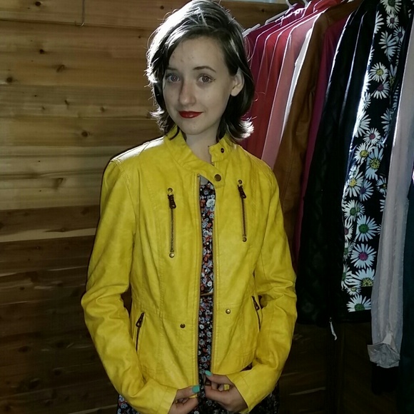 Jacket - Picture 3 of 4