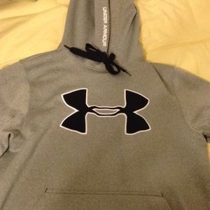 Mens small under armour hoodie
