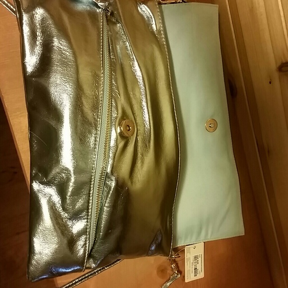Purse - Picture 3 of 4