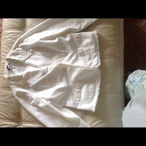 Perfect go to cotton blazer