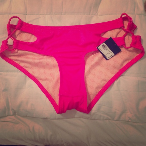 VICTORIAS SECRET BIKINI BOTTOMS