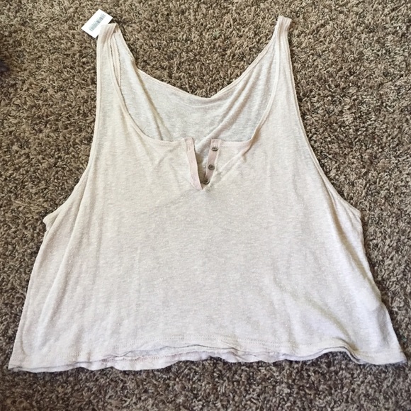 Brandy Melville crop top