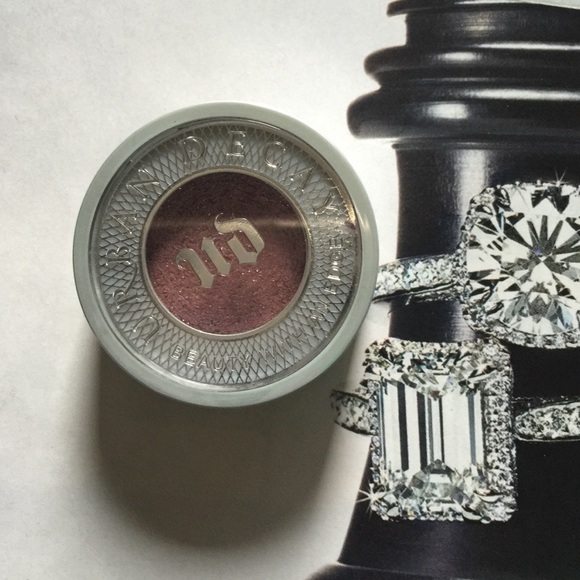 Urban decay single moon dust