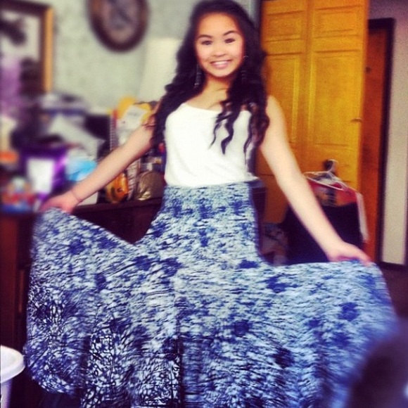 Full maxi skirt