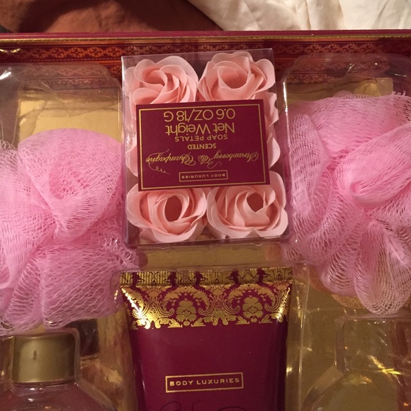 Bath stuff - Picture 2 of 3