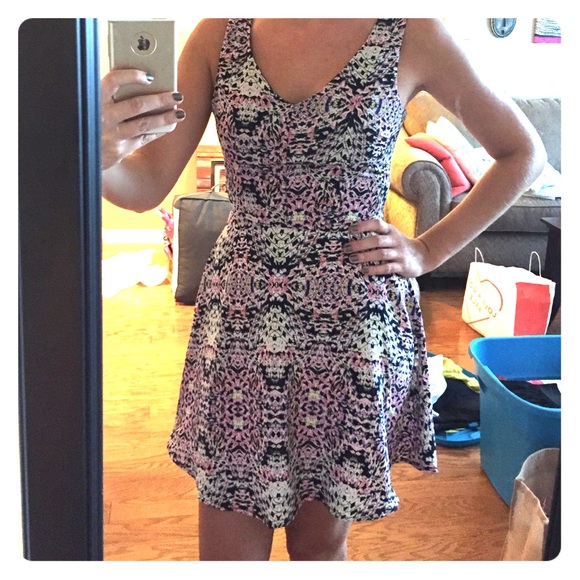 one clothing Dresses & Skirts - Colorful V Neck Summer Dress