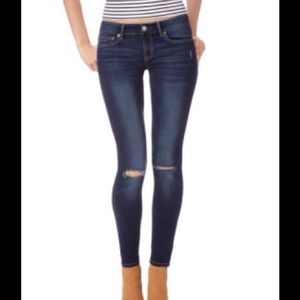 Aèropostale dark washed skinny jeans