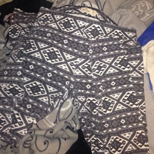Hollister tribal print leggings