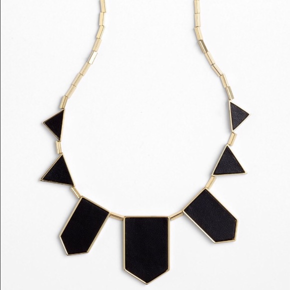 House of Harlow Station Necklace