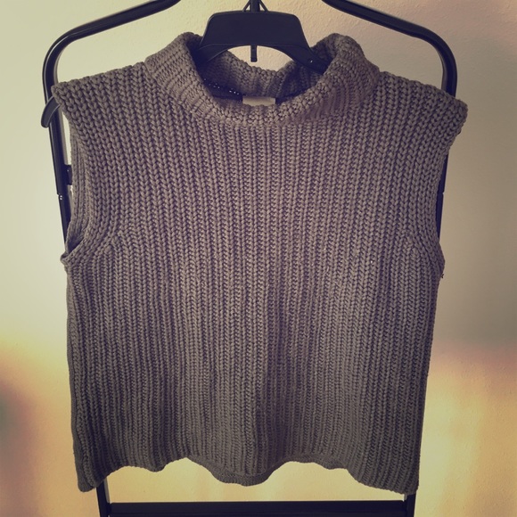 Green crochet top