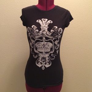 Express Crown T-Shirt 👑