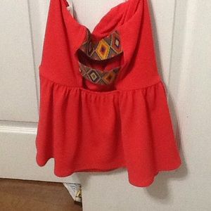 Fancy peplum top! 😲😻