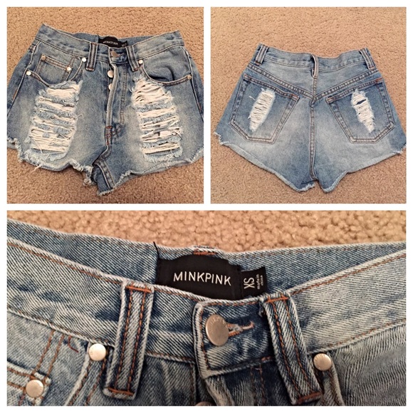 Sold on Facebook - Picture 2 of 4