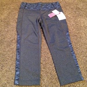 Athleta splits revelation tight