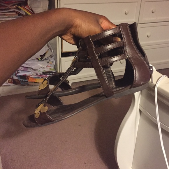 Sandals - Picture 3 of 3