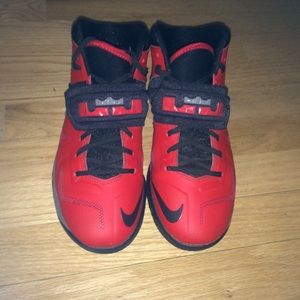 Nike Lebrons Soldier 7s