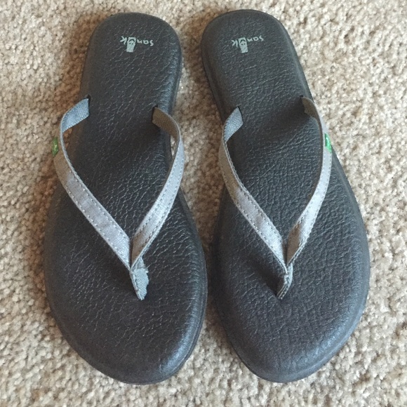 Sanuk Yoga Flip Flops