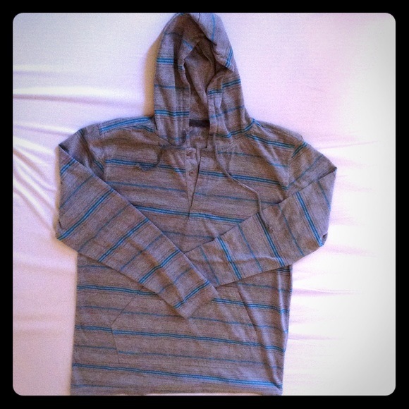 🌟2 for $16🌟Akuma Gray Stripe Sweatshirt